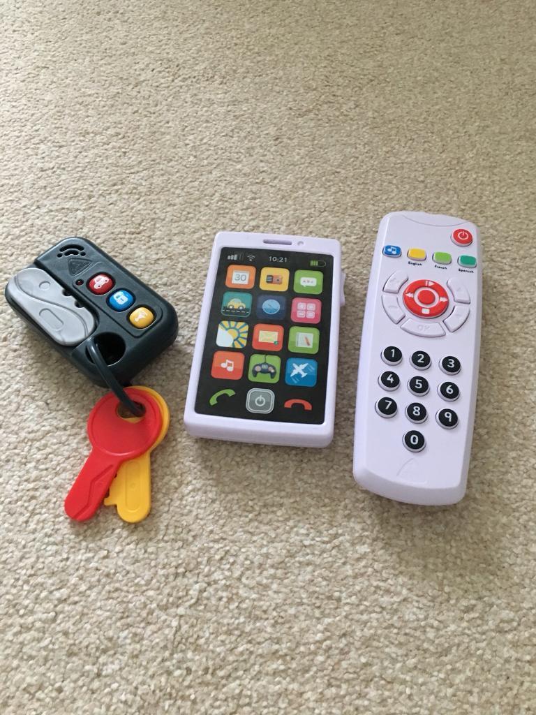baby keys remote and phone